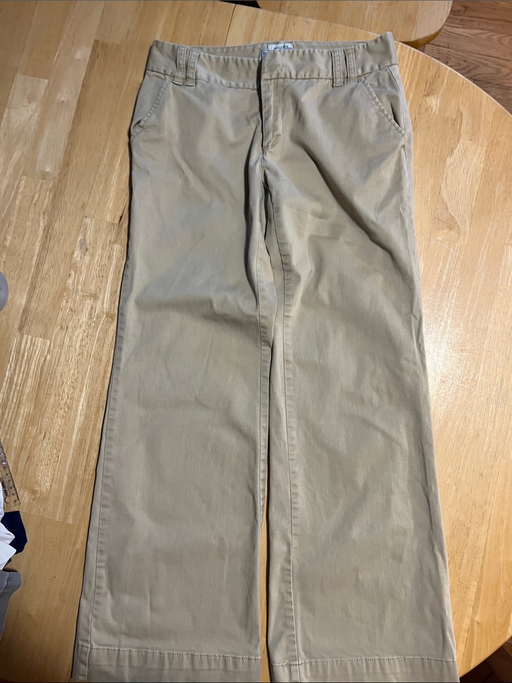 Old Navy Stretch Women’s Tan Chino Pants Bootcut Size 4 Low Waist